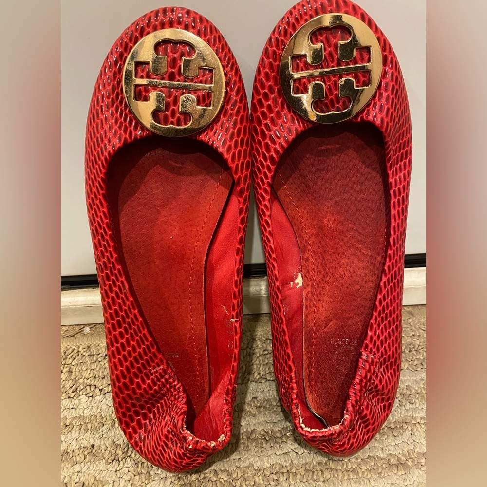 Tory Burch Red Snakeskin Ballet Flats size 37